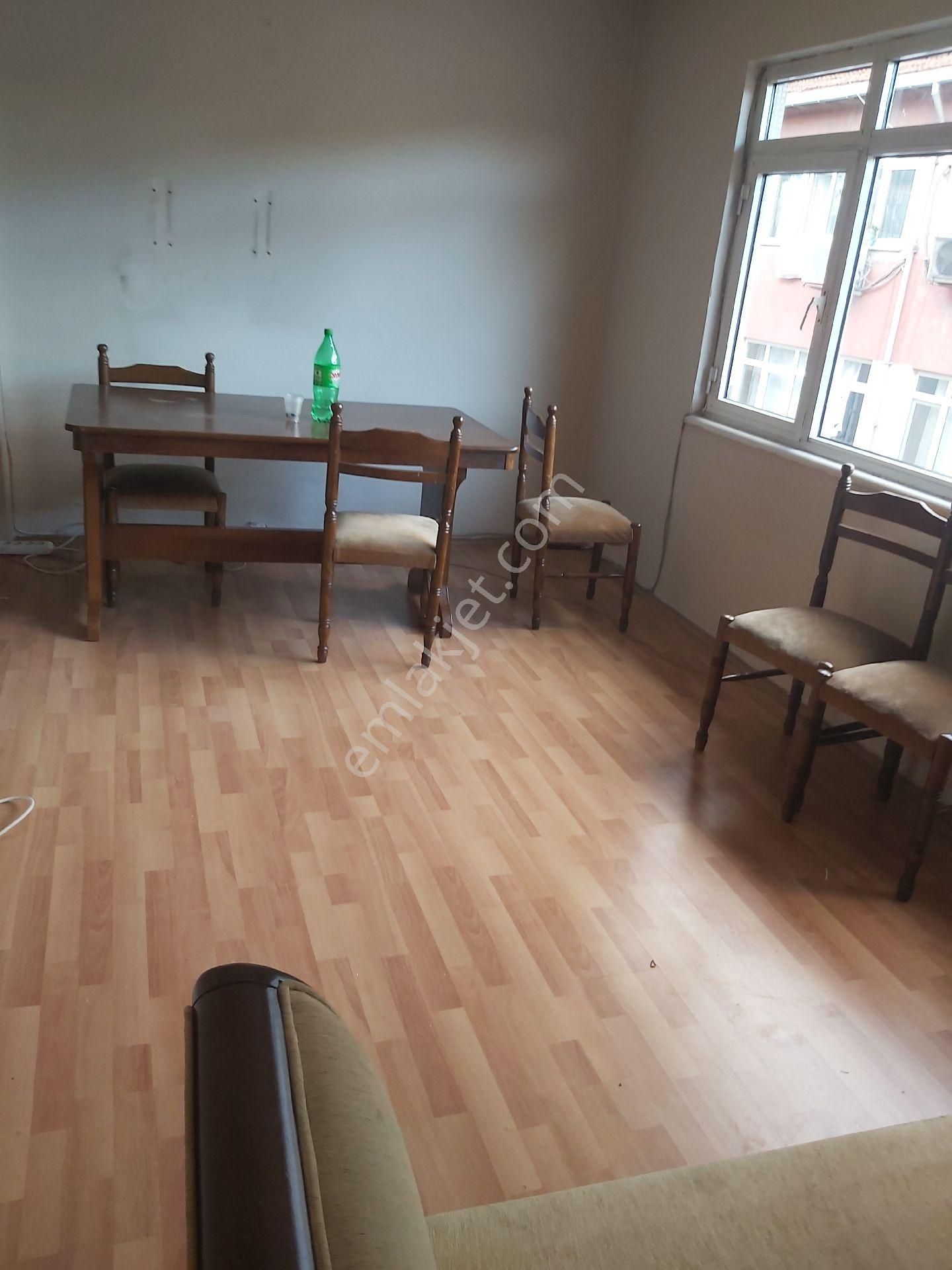 Beyoğlu Kaptanpaşa Kiralık Daire BEYOĞLU KASIMPAŞA ZİNCİRLİKUYU CAD 2+1 SOBALI DAIRE KAT:4 AİLE APARTMANI 