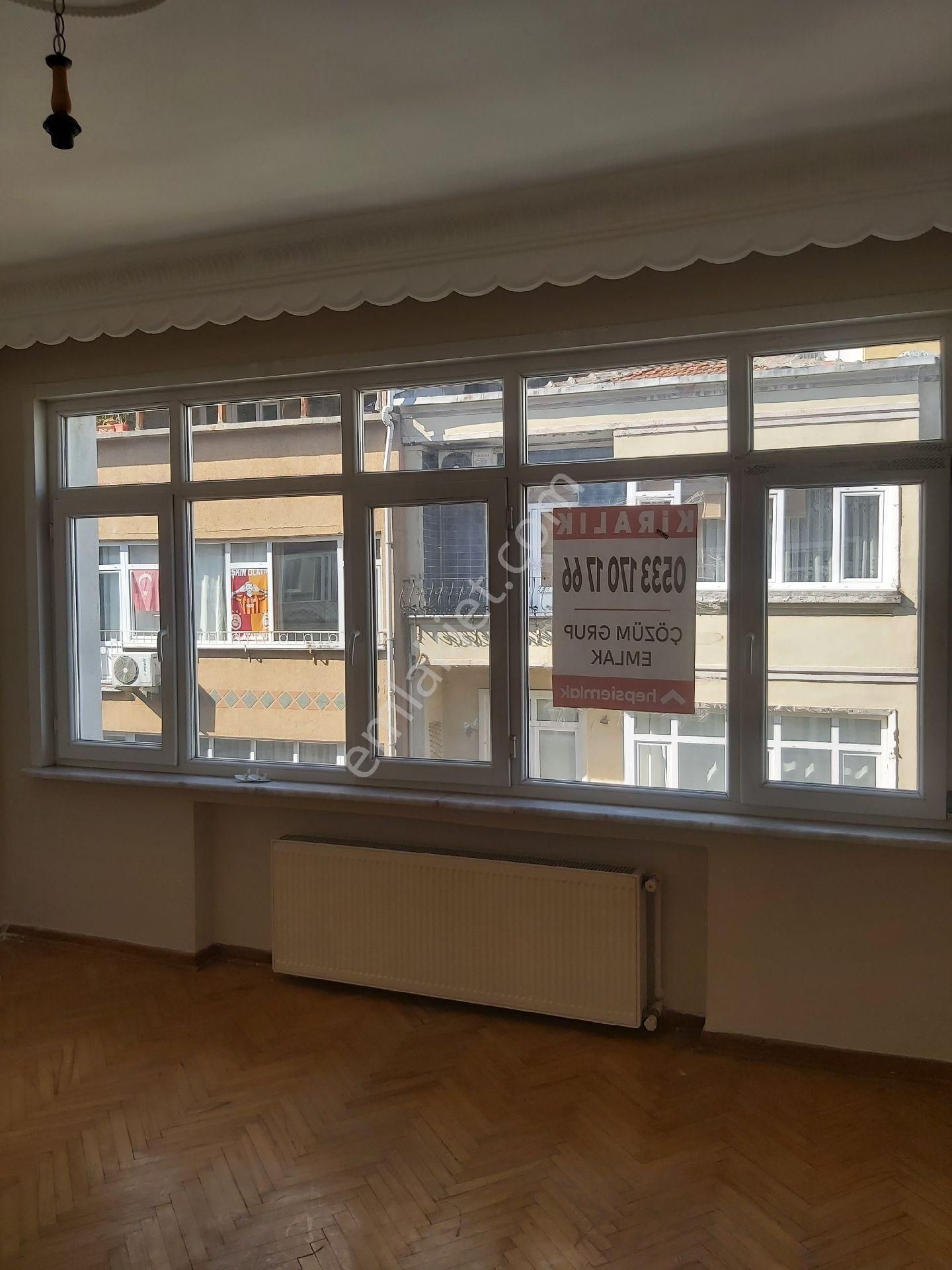 Şişli Bozkurt Kiralık Daire ŞİŞLİ BOZKURT MAH BAYSUNGUR SOK 2+1 DAİRE BOYALI TEMIZ KAR 3 ASANSÖR YOK AILE APARTMANI 