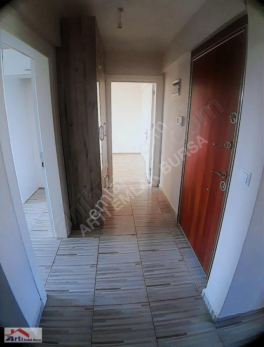 Nilüfer Demirci Kiralık Daire Artı'dan Demirci Merkezde Manzaralı 2+1 Daire.