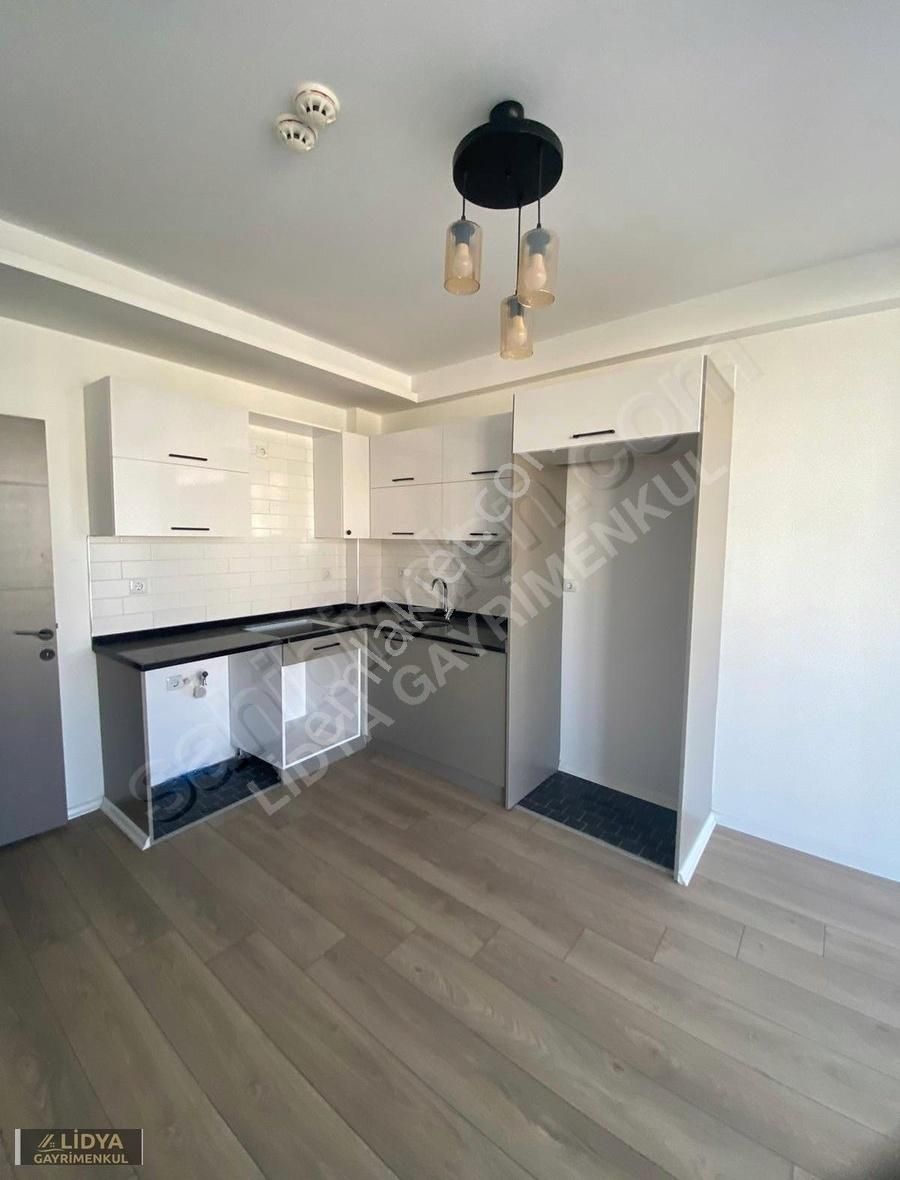 Erdemli Akdeniz Satılık Daire DENİZE YÜRÜME MESAFESİN DE 1+1 SATILIK DAİRE