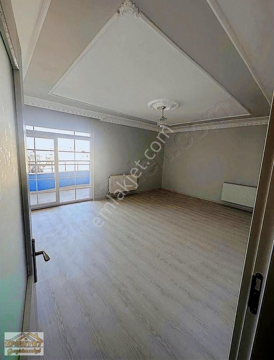 Kilis Merkez Albay İbrahim Karaoğlanoğlu Kiralık Daire Emniyet Gayrimenkul Kiralık 3+1 Daire Eski Beşevlerde