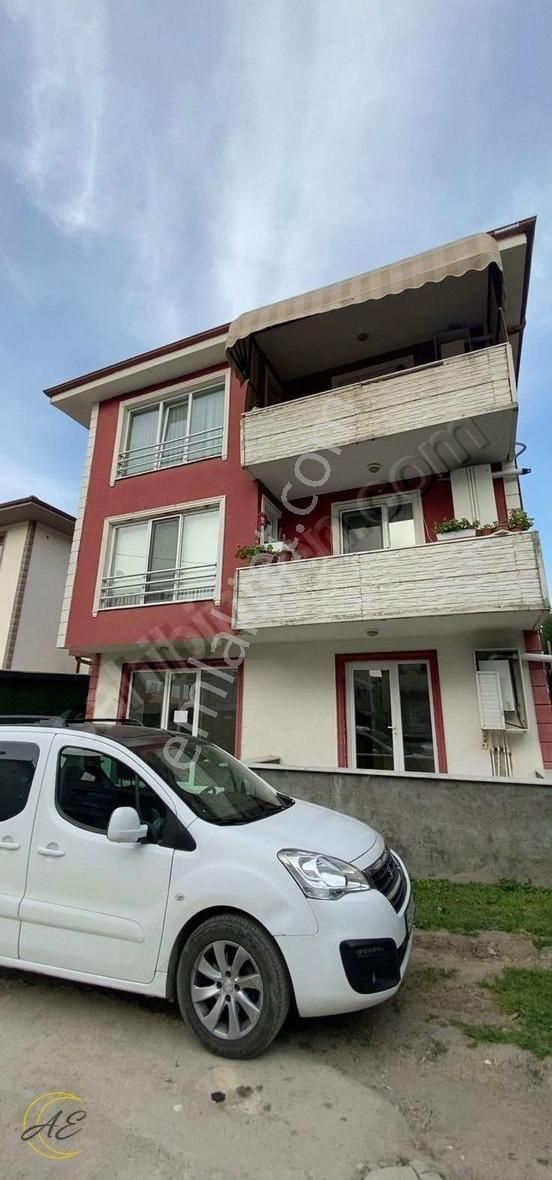 Sapanca Çayiçi Satılık Daire AYŞE EMLAK'TAN SAPANCA ÇAYİÇİ MAHALLESİNDE SATILIK DAİRE