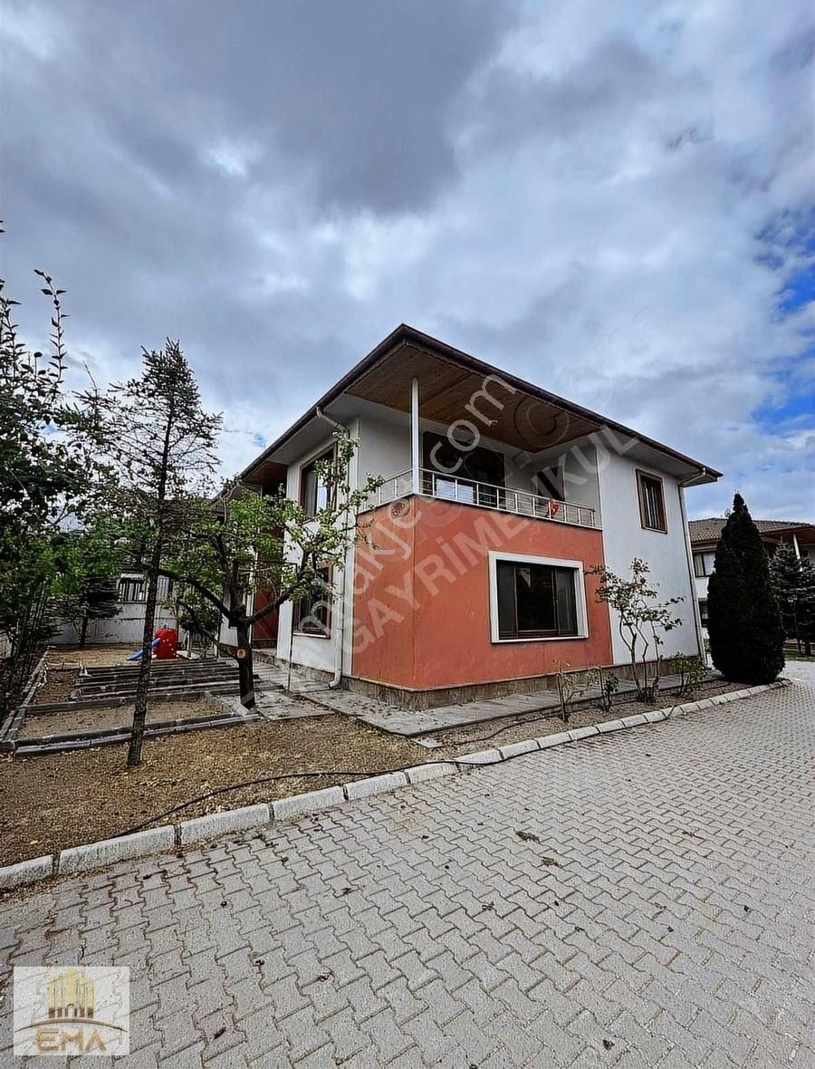 Melikgazi Erenköy Satılık Villa EMA GAYRİMENKUL'DEN ÇAYBAĞLARI LÜX VİLLA 5+1+BODRUM