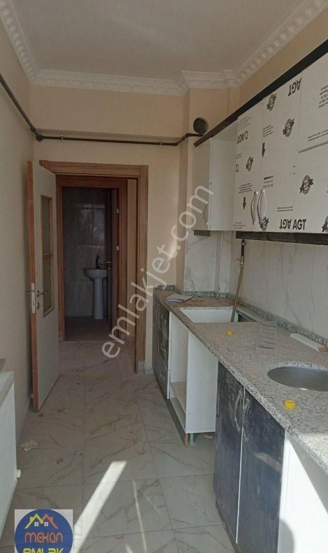 Develi Aşık Seyrani Kiralık Daire 📍DEVELİ  MEKAN GAYRİMENKUL DEN 3+1 KİRALIK ARAKAT DAİRE