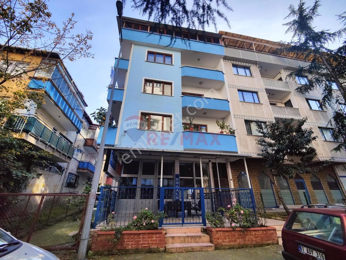 Ortahisar Fatih Satılık Daire FATİH MAH. merkezi konumda SATILIK FIRSAT 4+1 DAİRE