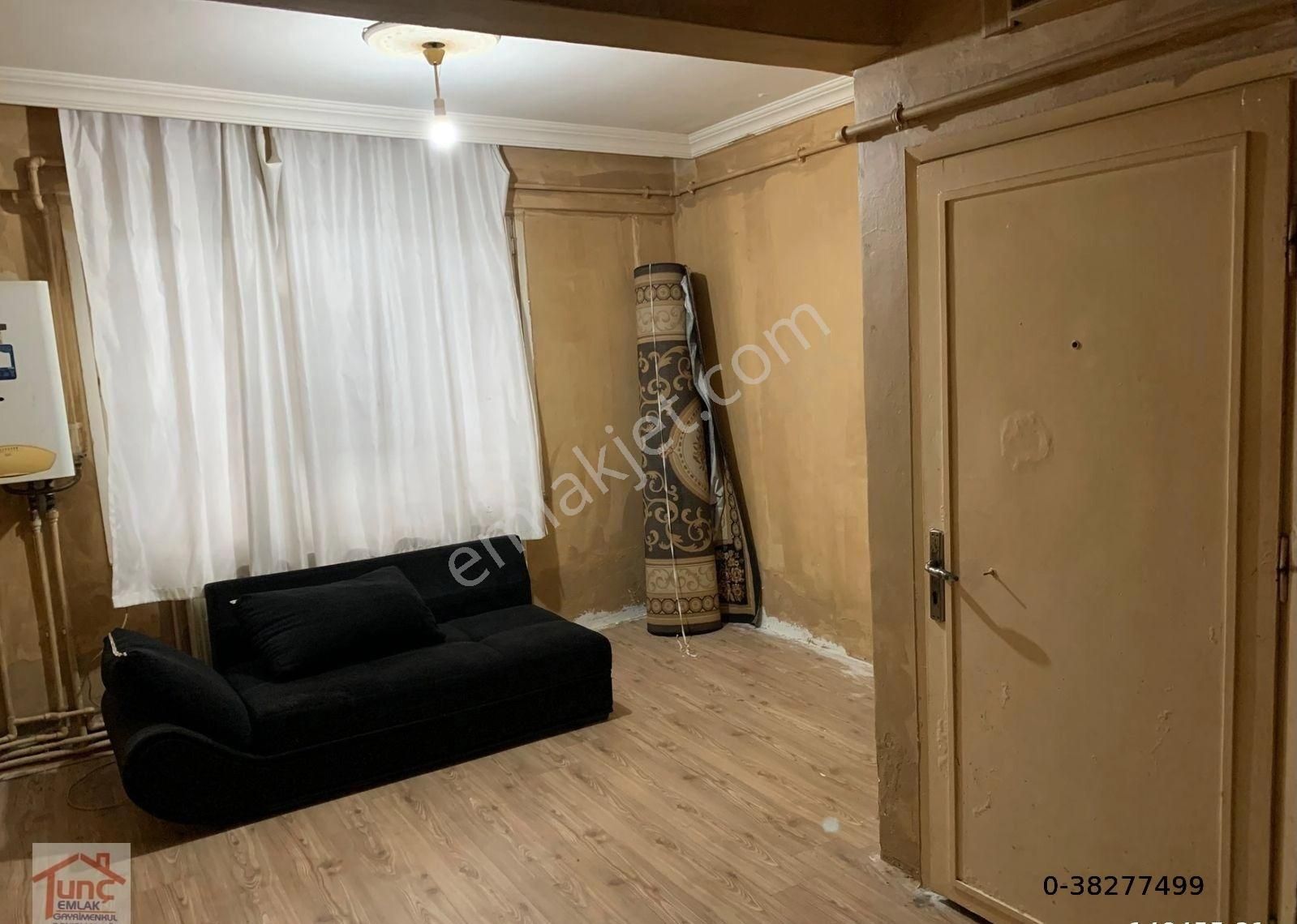 Esenler Kemer Kiralık Daire TUNÇ EMLAKTAN KEMERDE BEKARA UYGUN KİRALIOK DAİRE