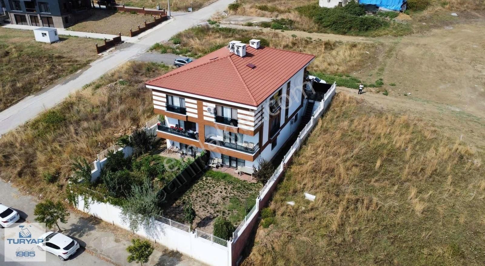 Yalova Merkez Kazım Karabekir Satılık Villa TURYAP SONER'DEN SATILIK YALOVA MERKEZDE 5+1 VİLLA