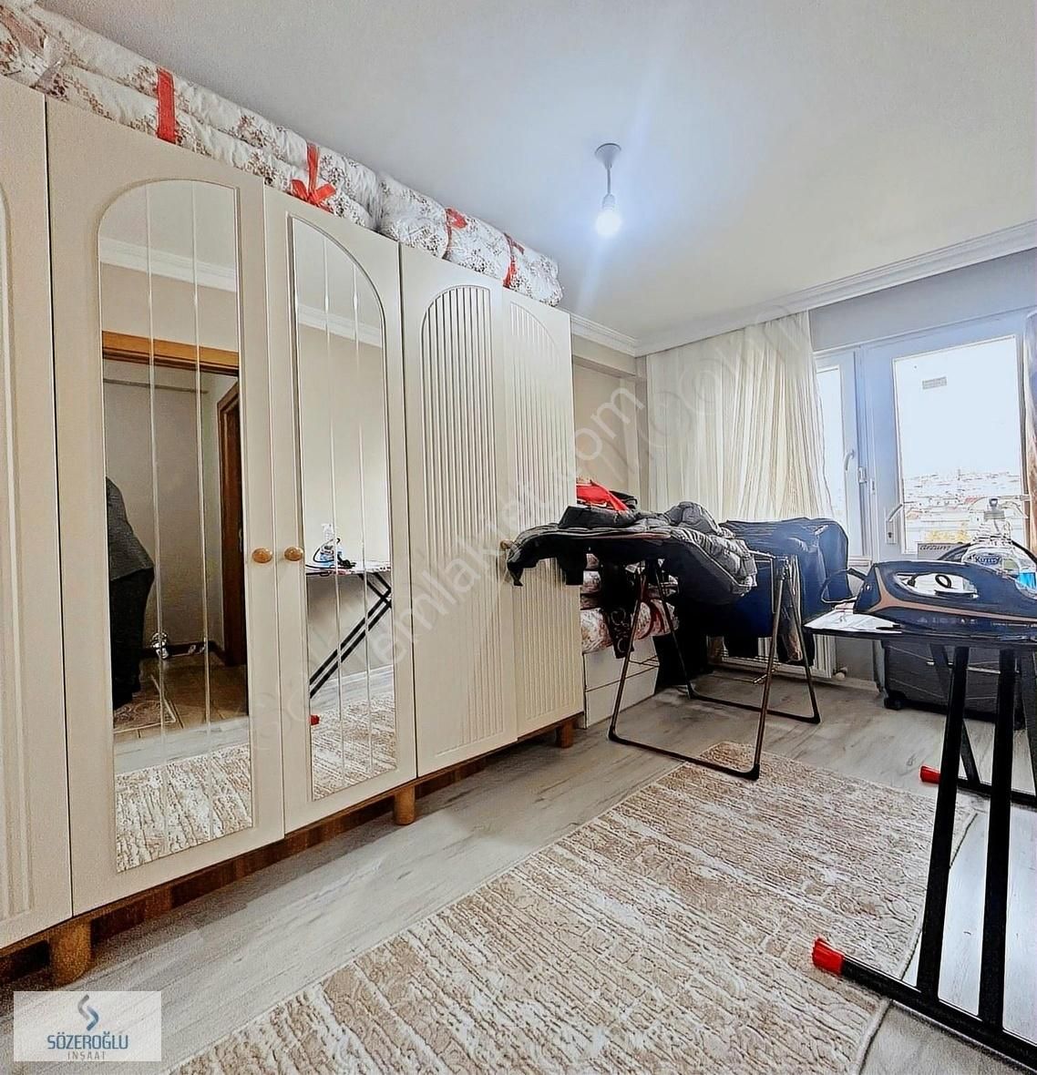 Esenyurt Pınar Satılık Daire ESENYURT PINAR MAHALLESİNDE ÇOK ACİL SATILIK 3 BALONLU DAİRE