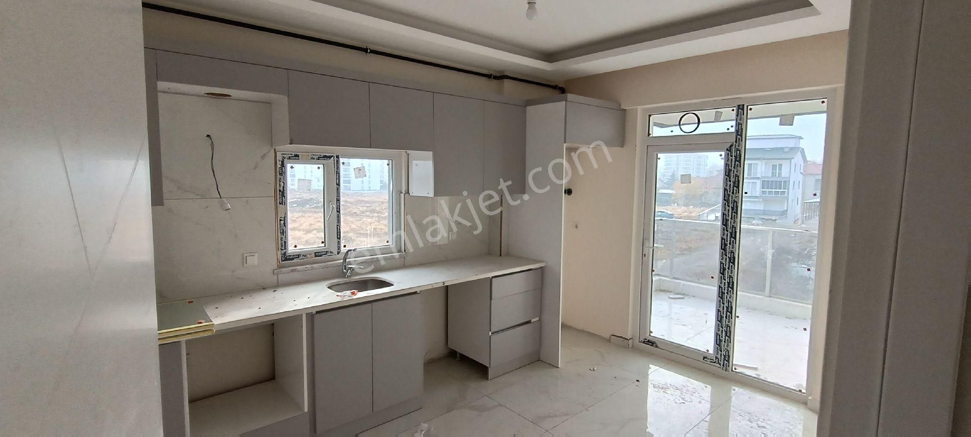 Isparta Merkez Vatan Kiralık Daire KİRALİK DAİRE 