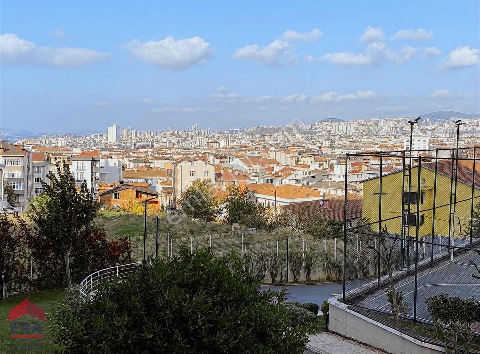 Tuzla Aydıntepe Havalimanına Yakın Kiralık Daire ERA YILDIZLAR'DAN EVORA İSTANBUL TUZLA A PARSELDE NİŞ MUTFAKLI