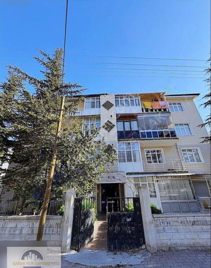 Selçuklu Mehmet Akif Kiralık Daire MERKEZİ KONUMDA ARA KAT KİRALIK DAİRE ! ÖZALKENT