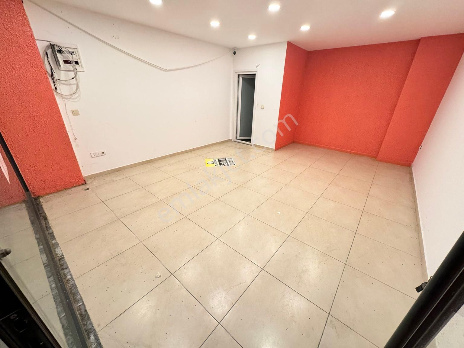 Sultangazi Sultançiftliği Kiralık Dükkan & Mağaza  LALE YAPI'DAN SULTANÇİFTLİĞİ MAH KİRALIK  65M² HER İŞE UYGUN DÜKKAN