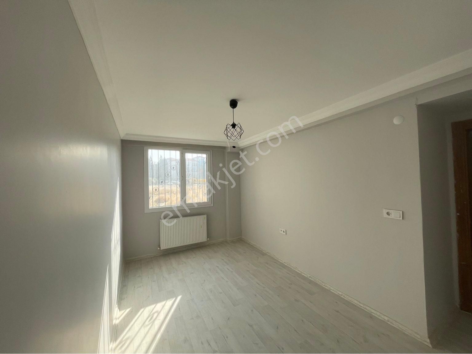 Yunusemre Muradiye Satılık Daire AYTAÇ EMLAK’TAN MURADİYE’DE SATILIK 2+1 DAİRE