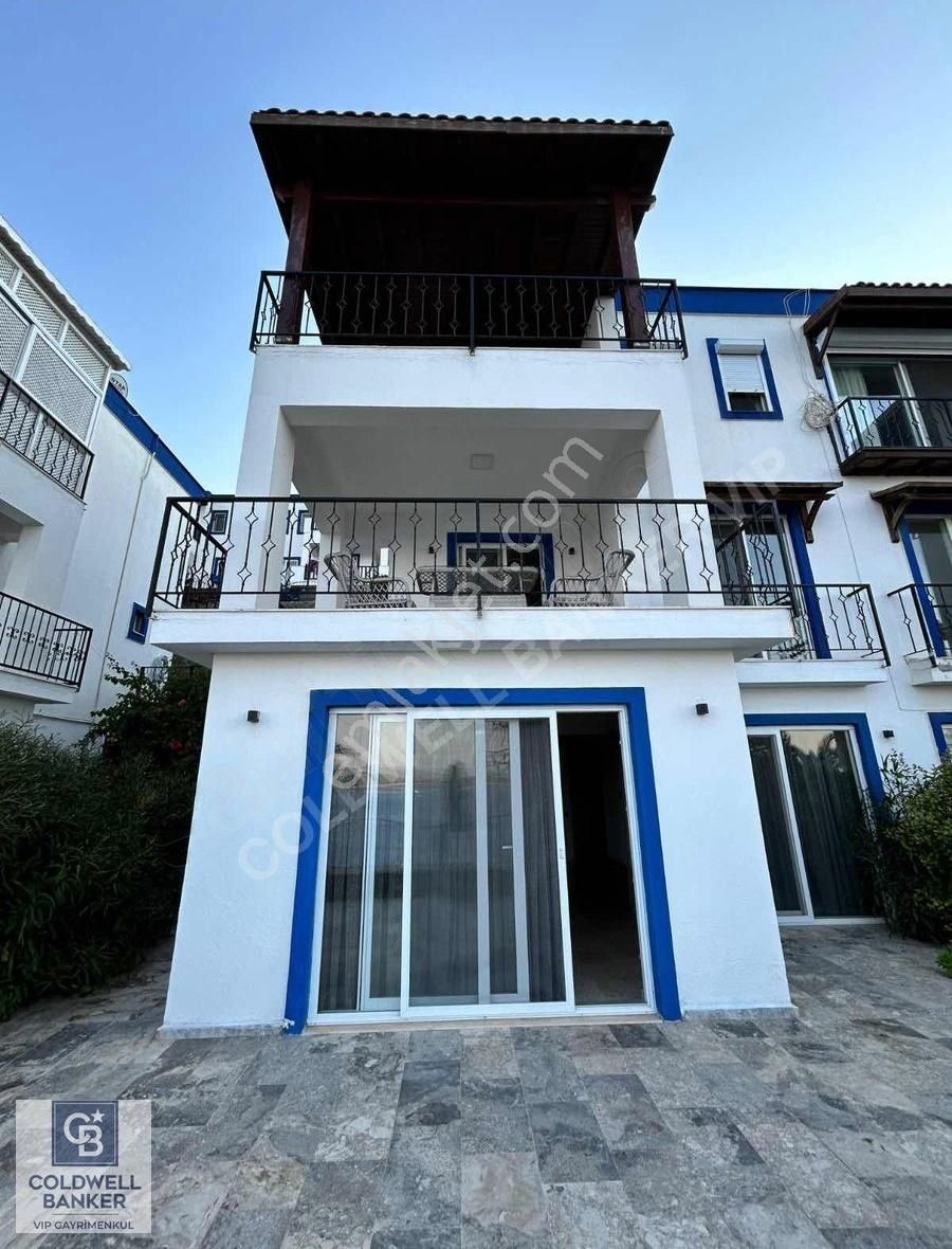 Bodrum Gündoğan Satılık Daire Bodrum Gündoğan Site İçinde Deniz Manzaralı 2+1 Satılık Daire