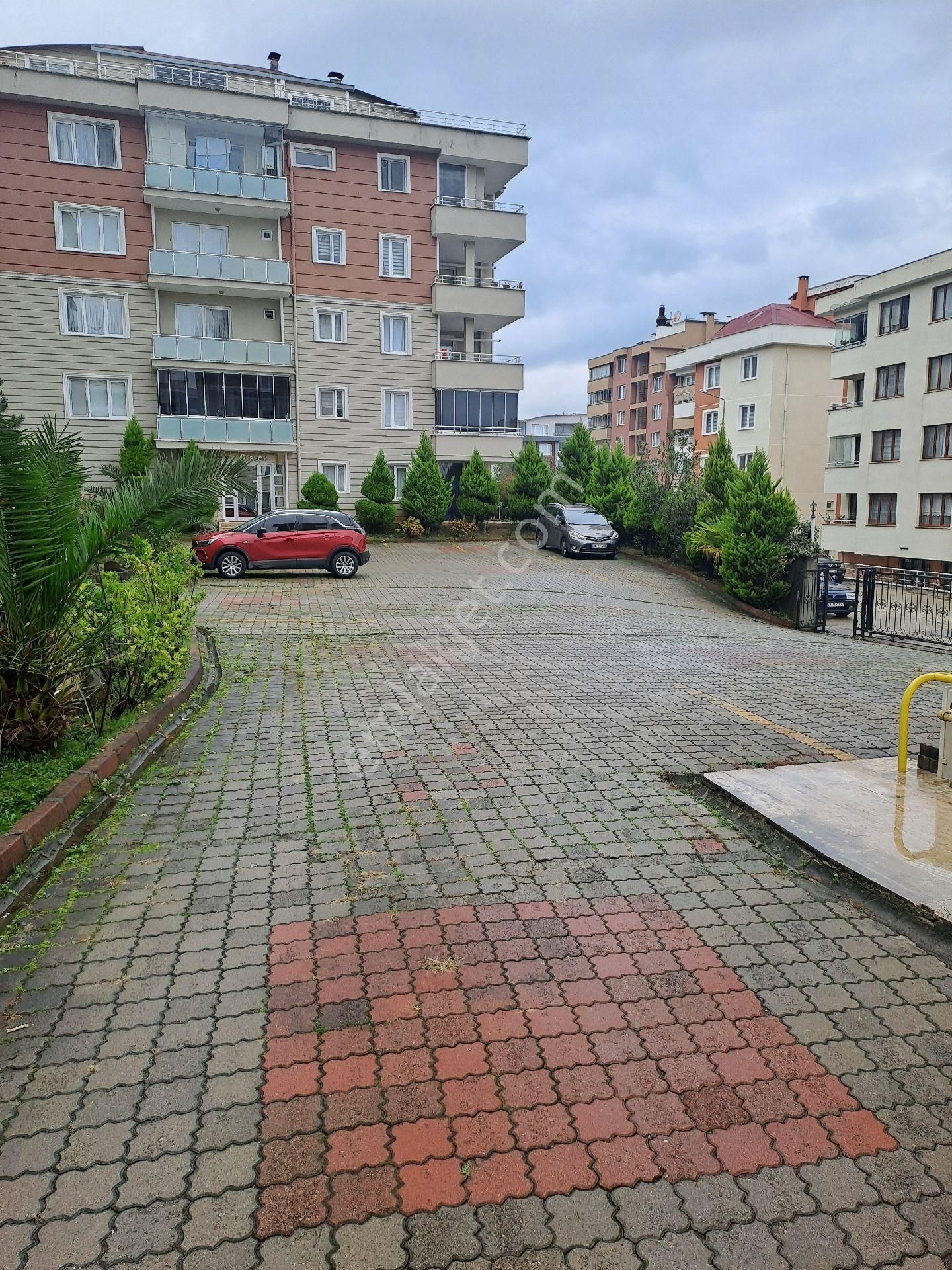 Giresun Giresun Merkez Deniz Manzaralı Kiralık Daire KADIOĞLU EMLAK GİRESUN TEYYAREDÜZÜ MAH. 3+1,KİRALIK DAİRE 