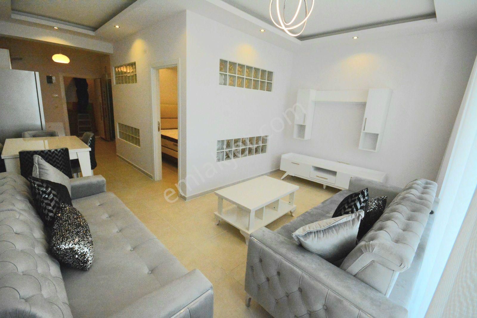 Kuşadası Değirmendere Kiralık Daire KUŞADASI DEĞİRMENDERE MAHALLESİ'NDE 1+1 FULL EŞYALI GENİŞ FERAH KİRALIK DAİRE 