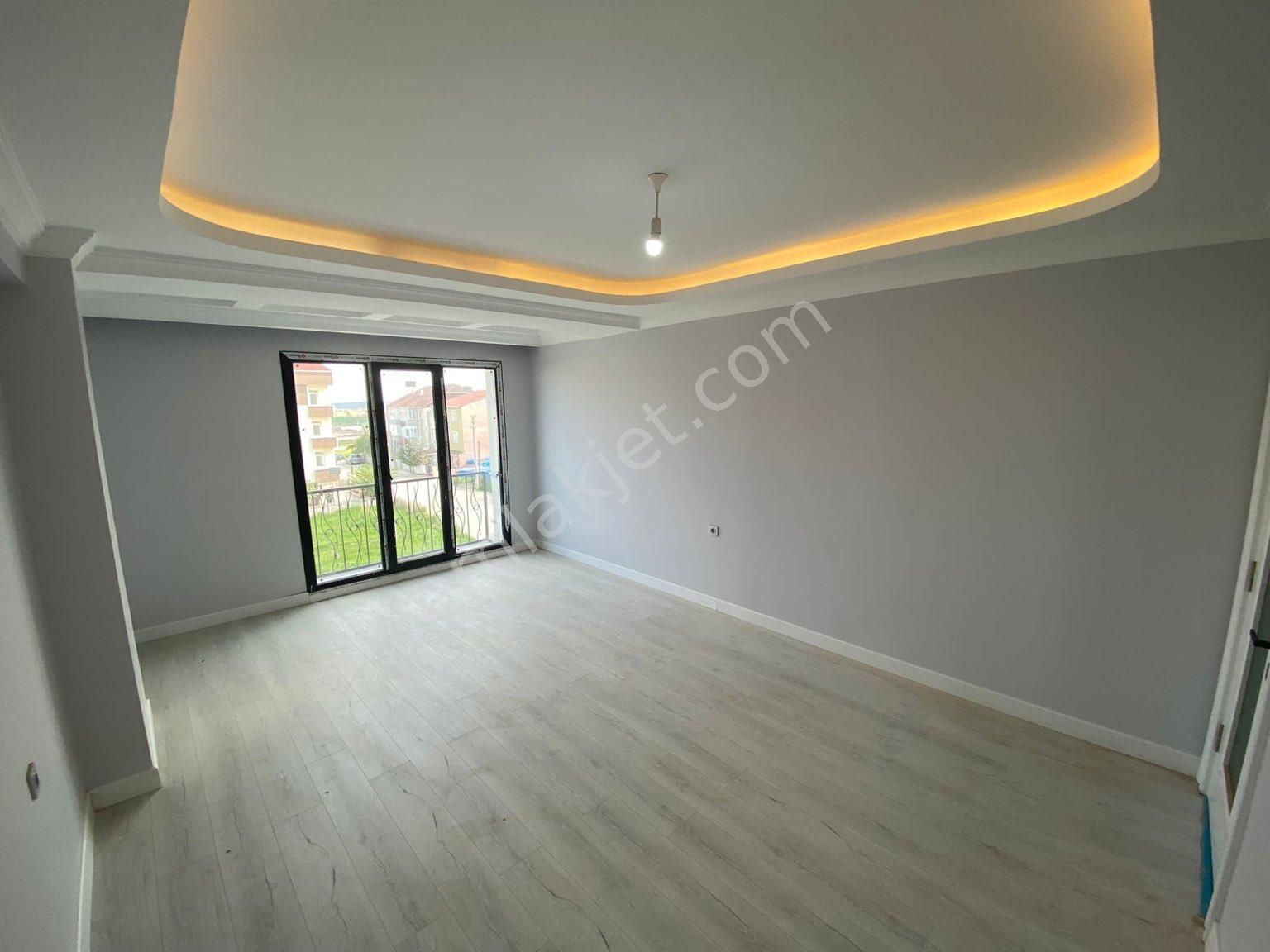 Kapaklı Bahçelievler Satılık Daire  KAPAKLI BAHÇELİEVLER MAH 3+1 LÜX ARA KAT SATILIK DAİRE