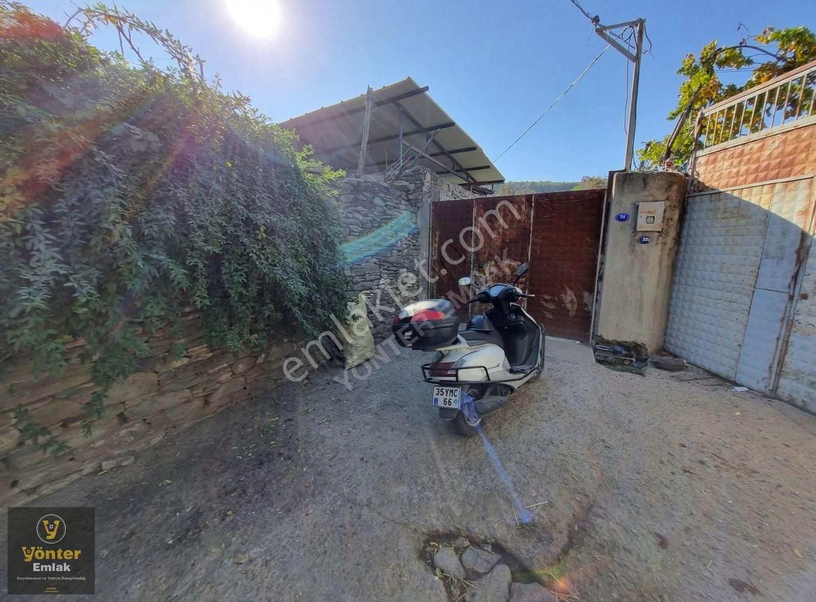 Yönter Emlaktan Satılık Geniş Bahçeli Müstakil Ev - Görsel 30
