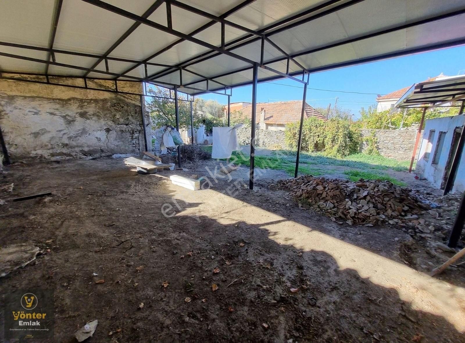 Yönter Emlaktan Satılık Geniş Bahçeli Müstakil Ev - Görsel 32