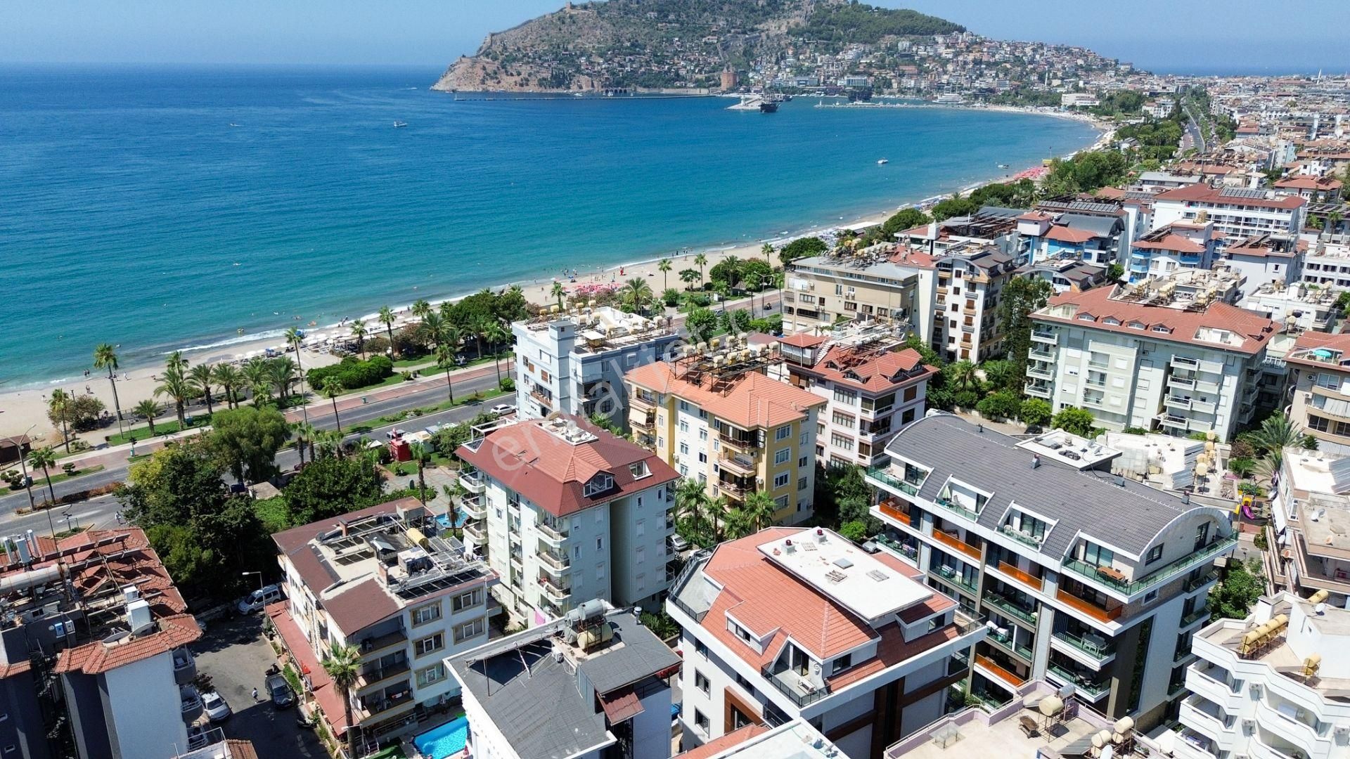 Alanya Güller Pınarı Satılık Daire  ALANYA MERKEZ 4+1 210M2 EŞYASIZ DENİZ MANZARALI AKTİVİTELİ DENİZE 50 METRE DUBLEKS