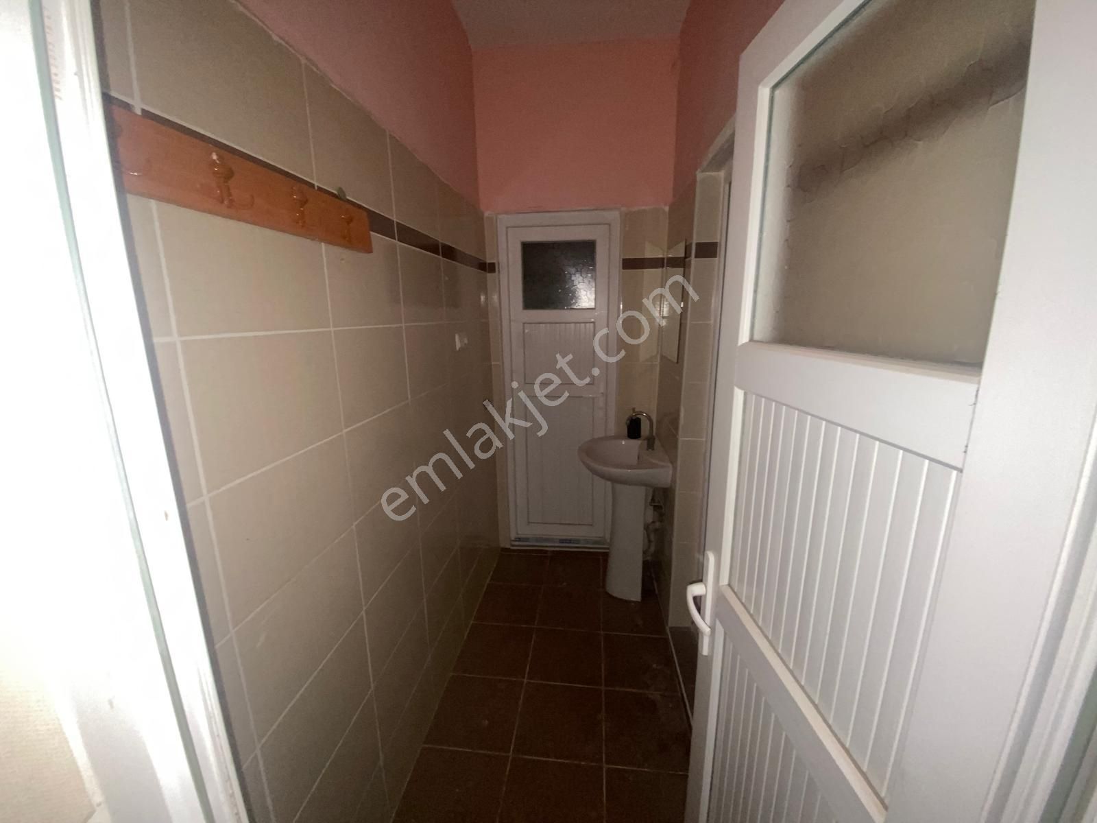 İlkadım Kılıçdede Kiralık Daire  LUNA EMLAK'TAN KİRALIK İÇİ YAPILI 0 TESİSAT 2+1 DAİRE