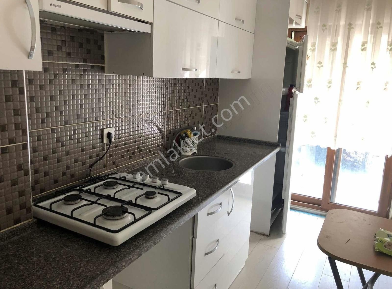 Salihli Mithatpaşa Kiralık Daire ÇARŞI MERKEZDE SÜPER 1+1 DAİRE