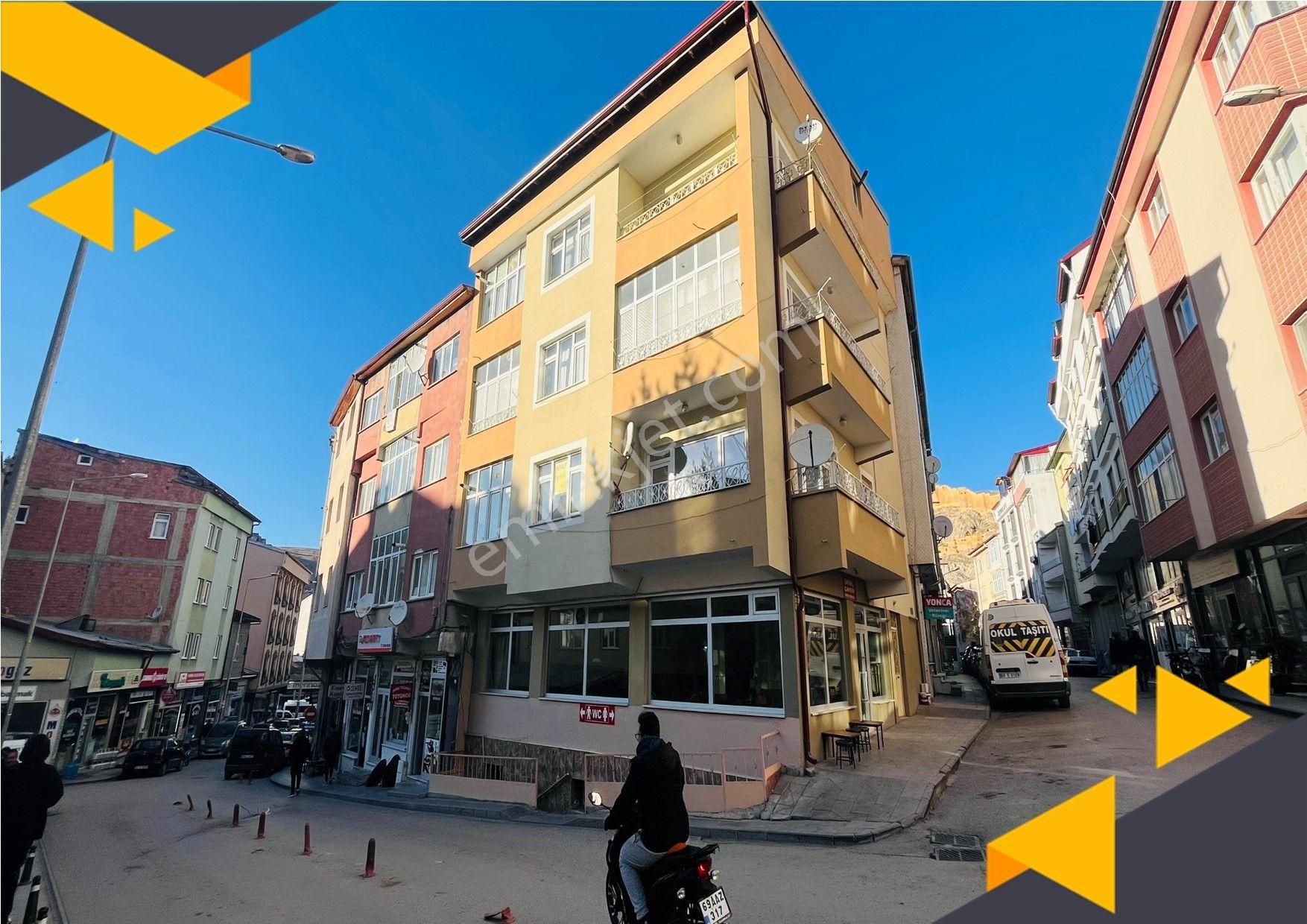 Bayburt Merkez Velişaban Kiralık Daire Şehir Merkezinde Fırsat 2+1 Kiralık Daire