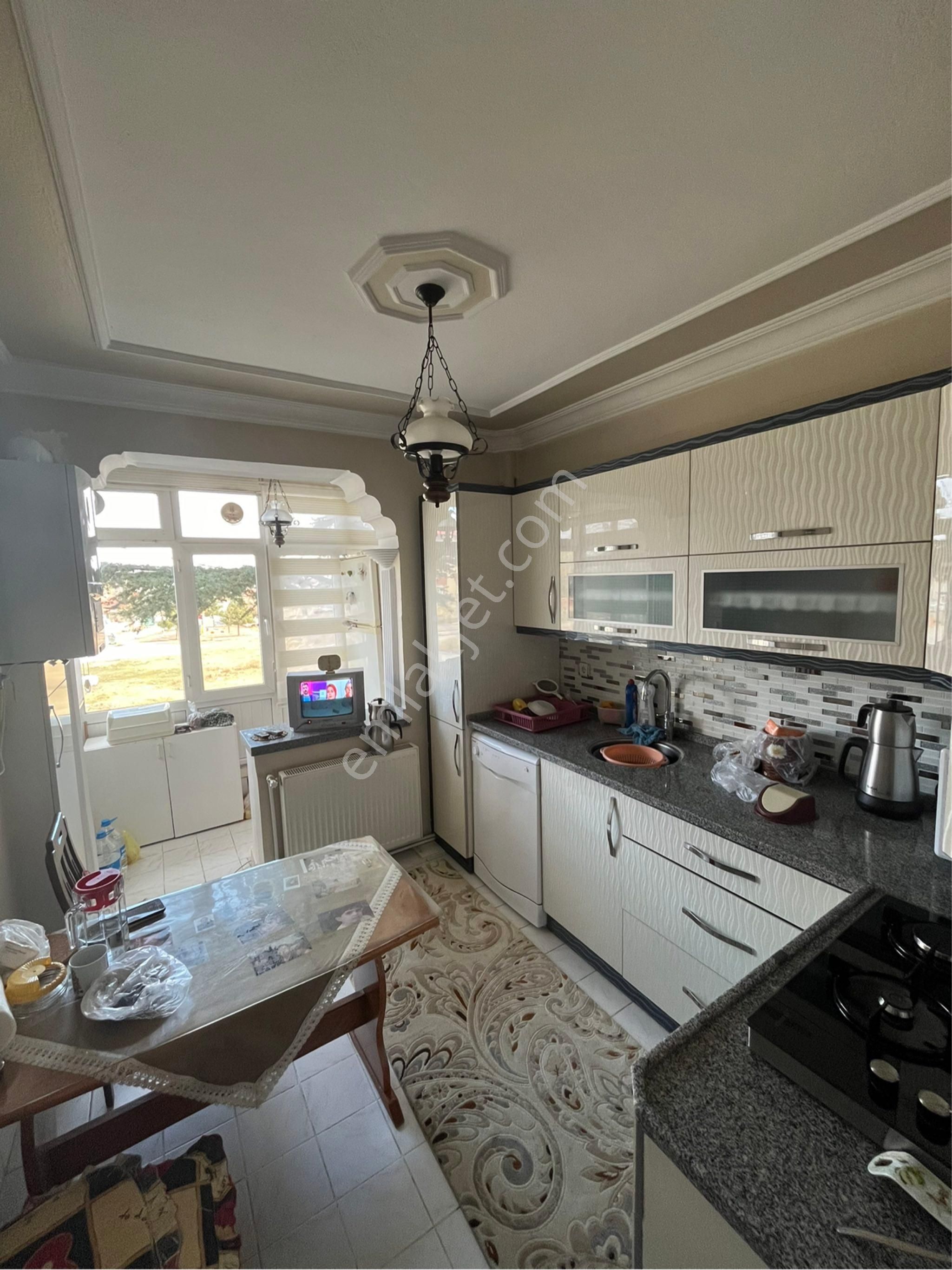 Erden Emlaktan Satılık Kuruş Masrafsız Daire - Görsel 12