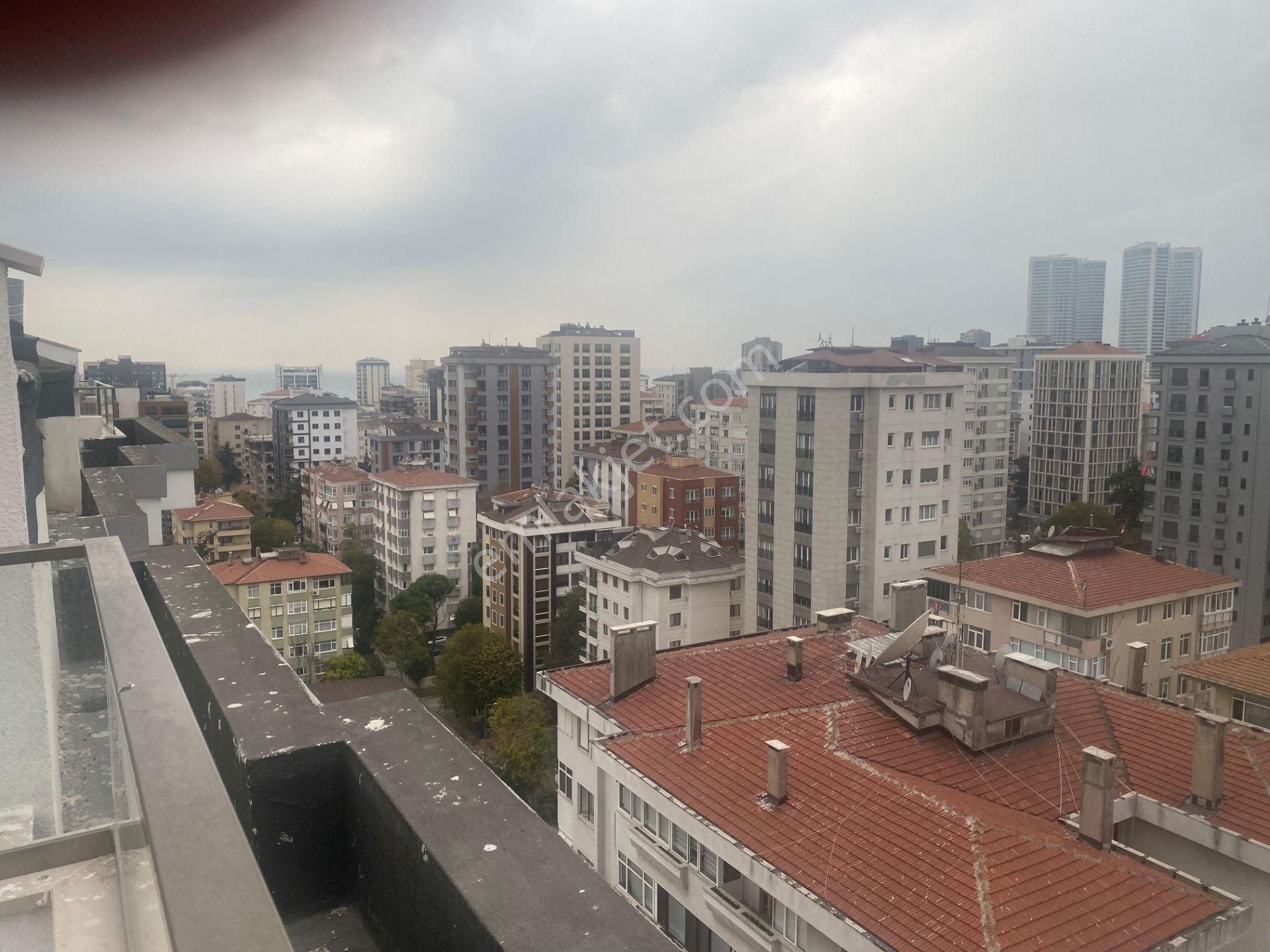 Kadıköy Göztepe Satılık Daire  GÖZTEPE B CADDESİ ARKA SOK DENİZ MANZARALI DUBLEKS DAİRE N0:58