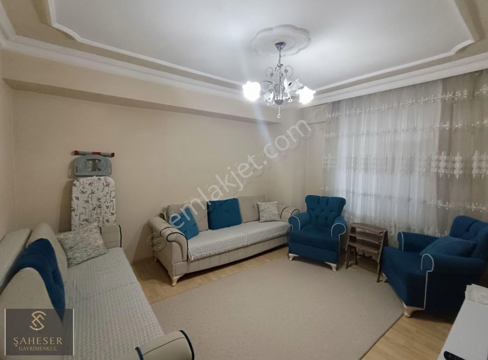 Serdivan Arabacıalanı Kiralık Daire SERDİVAN CADDE 54 AVM ARKASINDA 2+1 FULL LÜKS EŞYALI DAİRE