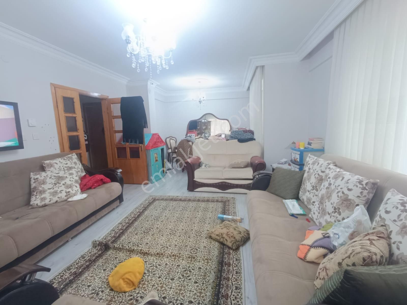 Çorlu Muhittin Satılık Daire  ÇORLU MUHUTTİN MAH SATILIK 2 +1 İSKANLI  BALKONLU DAİRE