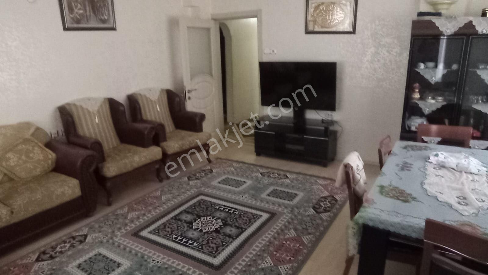 İstanbul Esenler Hastaneye Yakın Kiralık Daire Esenler Fatih mah.de Ful Eşyalı 3+1 Masrafsız Kiralık Daire 