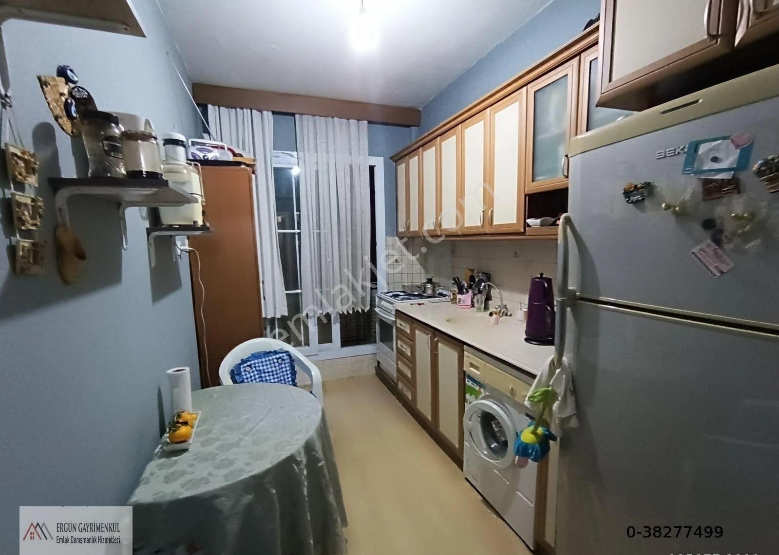 Ergünden Gazi'de Güzel Lokasyonda Satılık 3+1 Daire - Görsel 12