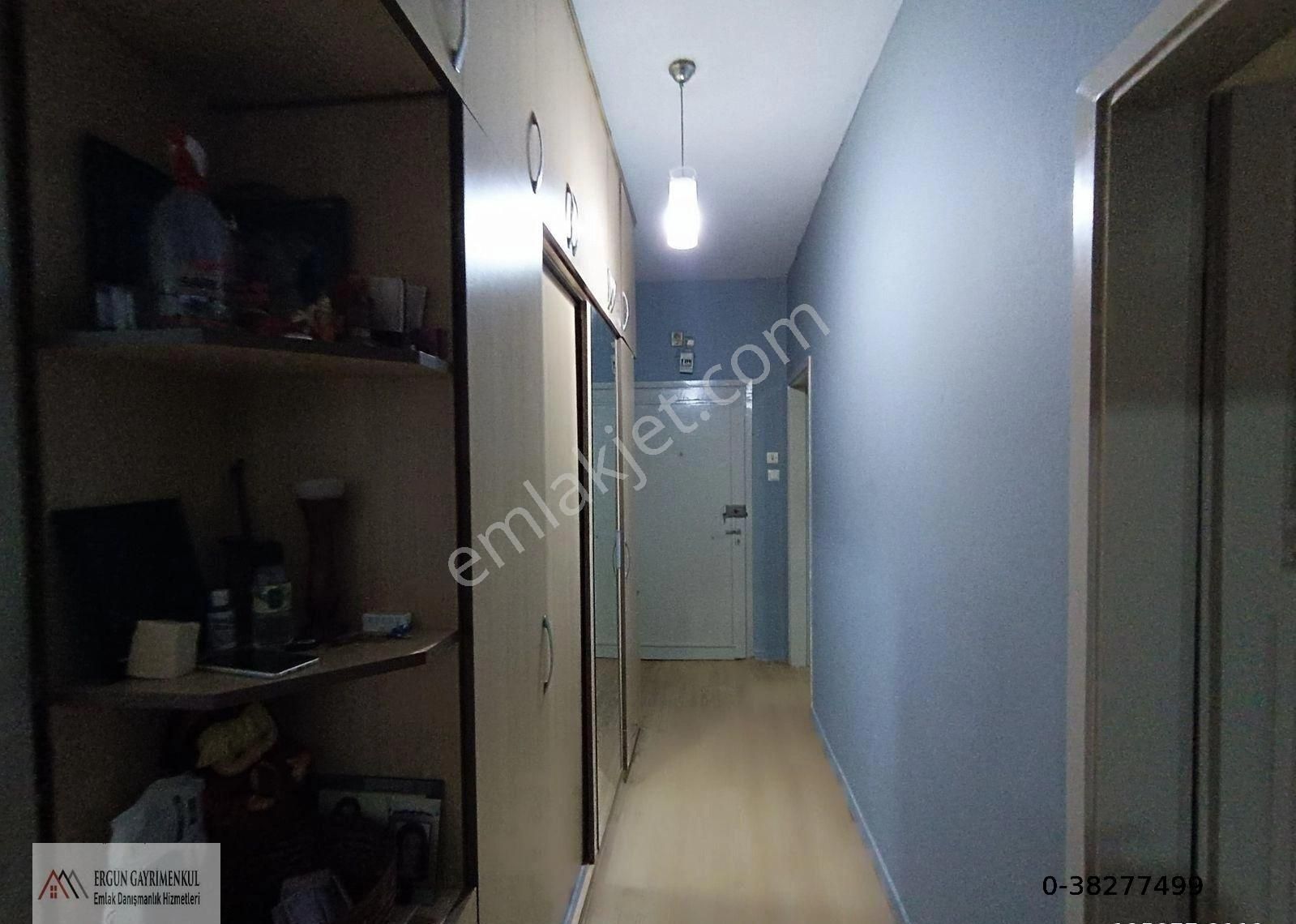 Ergünden Gazi'de Güzel Lokasyonda Satılık 3+1 Daire - Görsel 14