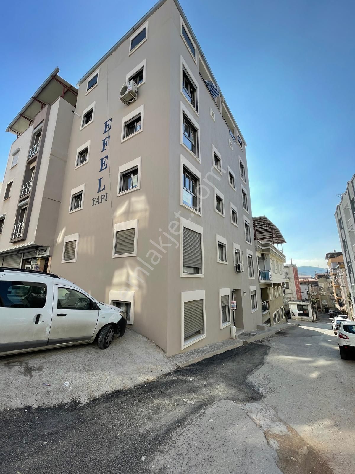 Buca Yıldız Satılık Daire  YILDIZ MAHALLESİ'NDE 2+1 LÜX EŞYALI SATILIK DAİRE