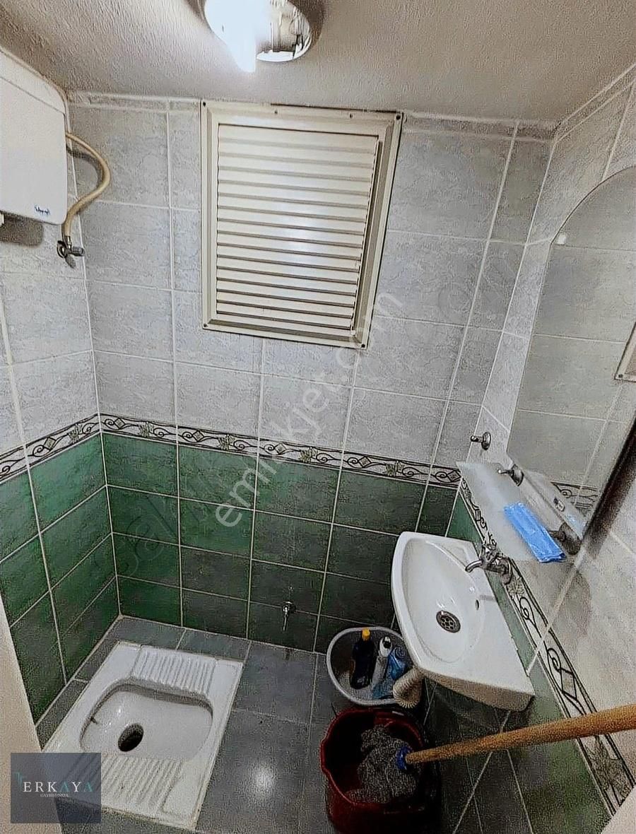 Karşıyaka Alaybey Metroya Yakın Kiralık Daire Karşıyaka Alaybey Müthiş Konumda Kiralık 3+1 Daire