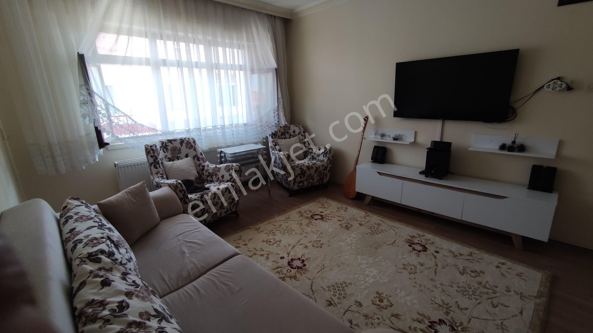 Sincan Mareşal Çakmak Kiralık Daire SAHİBİNDEN MAREŞAL ÇAKMAK YAVUZ SOKAKTA KİRALIK 3+1 DAİRE