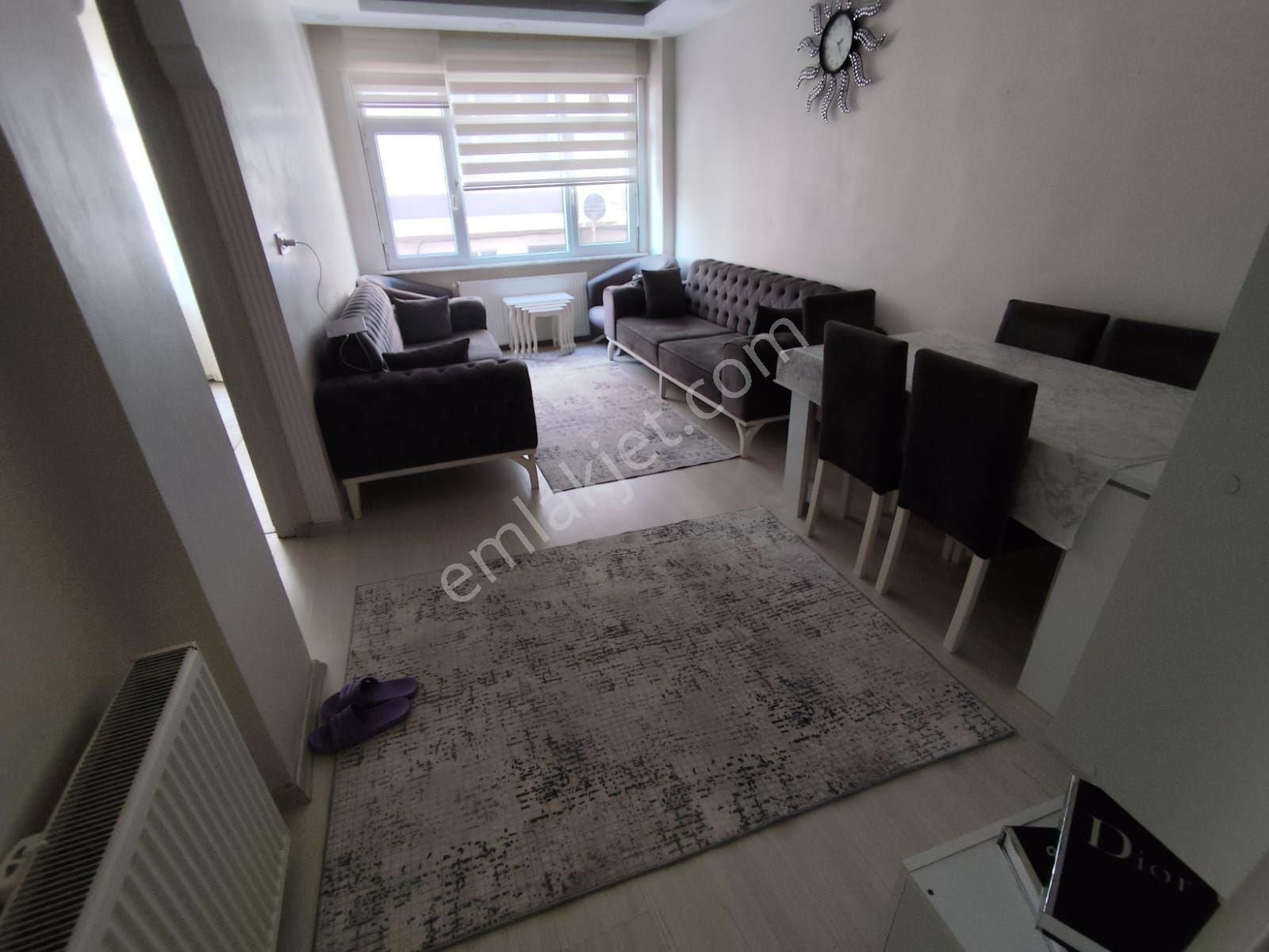 Fatih Silivrikapı Kiralık Daire KOCAMUSTAFAPAŞA SEBZECİ SOK 2+1 FULL YAPILI ÇIFTCEPHE KİRALIK DAİRE 