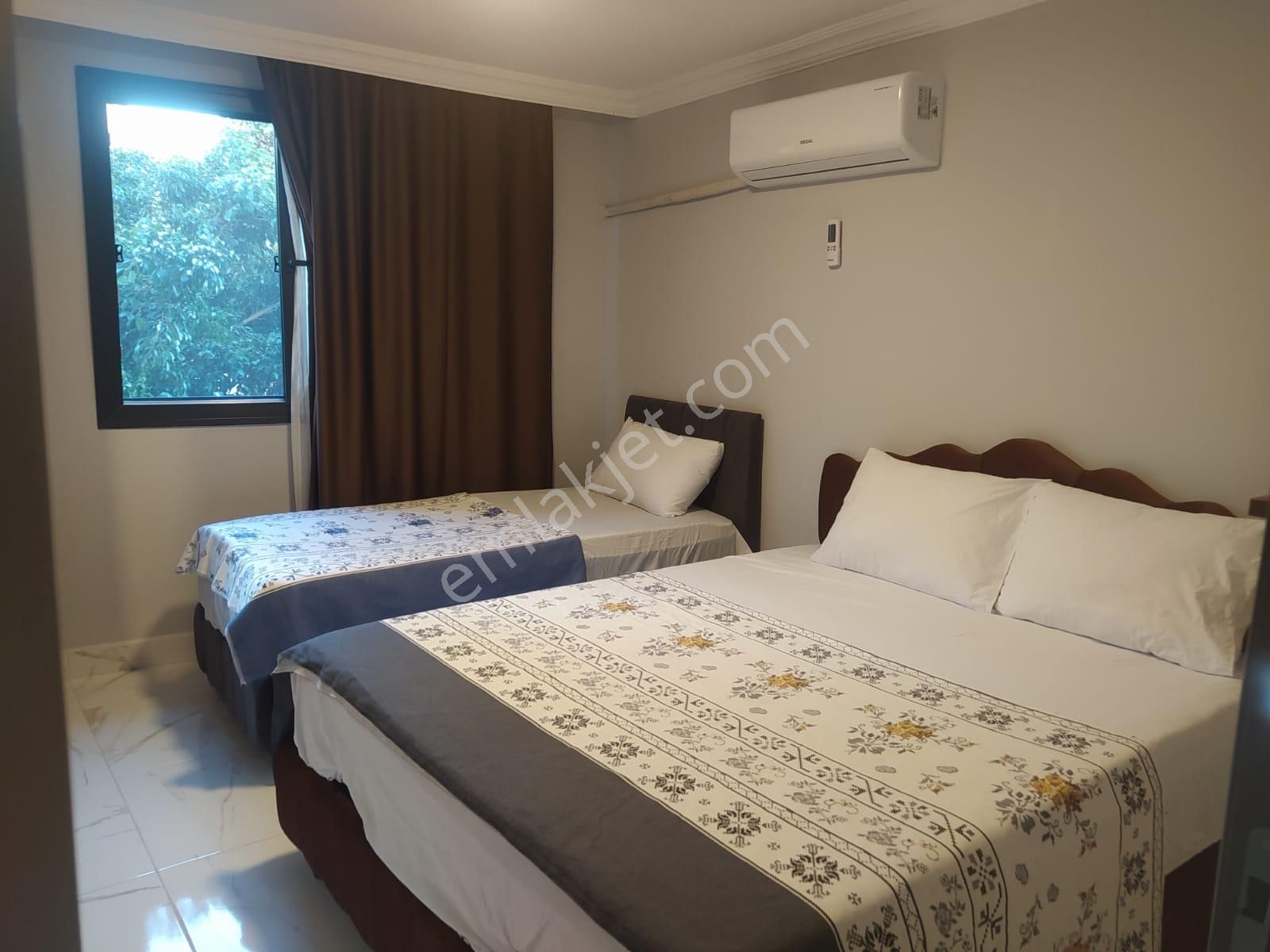 İskenderun Savaş Günlük Kiralık Daire  İSKENDERUN MERKEZDE ÇARŞI İÇERSİNDE SAHİL TARAFINDA 7/24 KONAKLAMA PAMİR HOTEL 