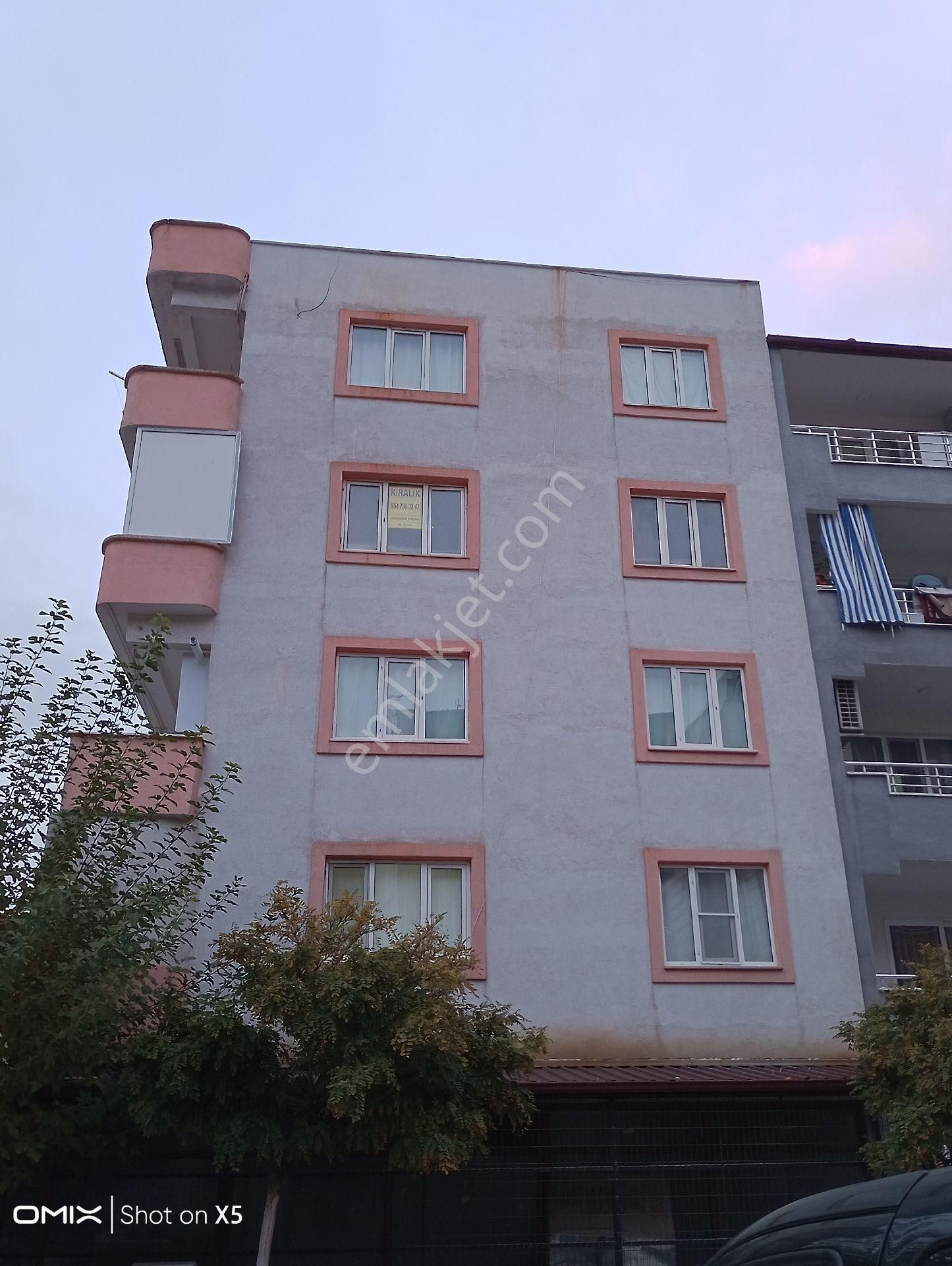 Soma Hamidiye Merkez Kiralık Daire MANİSA SOMA GÜVENLER EMLAKTAN ENDUSTRİ MESLEK LİSESİ MEVKİİİ 2+1 KİRALİK DAİRE