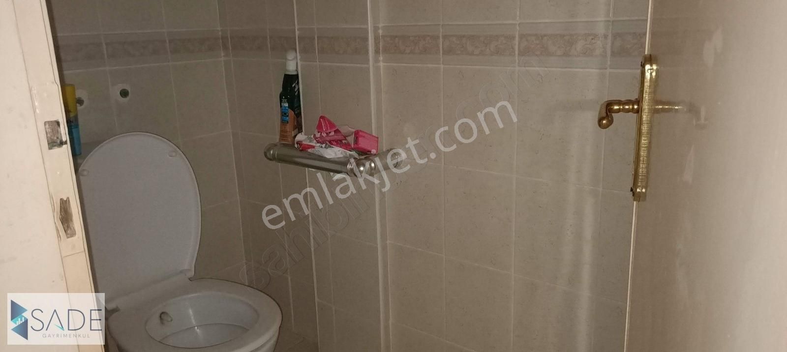 Bornova Erzene Kiralık Daire BORNOVA MERKEZDE EŞYALI KİRALIK GENİŞ DAİRE