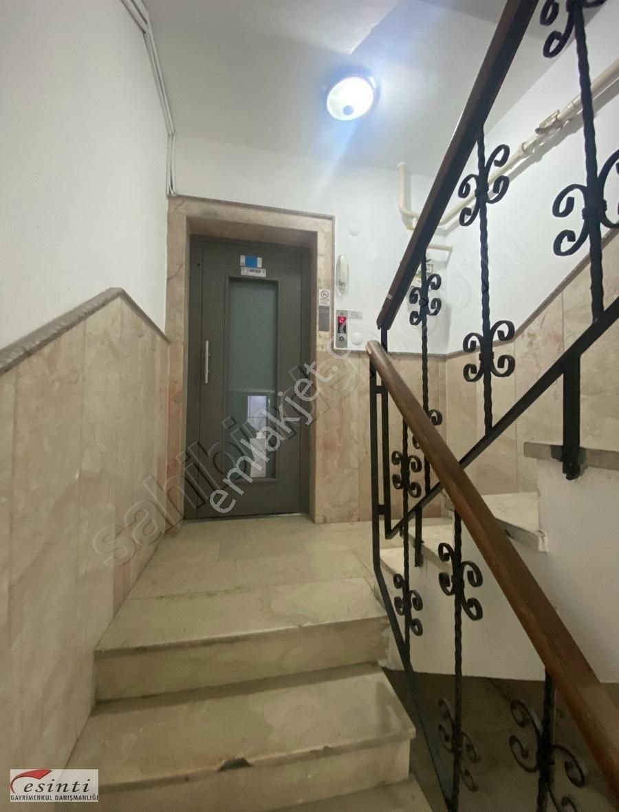 Kayışdağı Cad. Arka Parseli, Komple Satılık İş Merkezi. Fırsat!! - Görsel 8