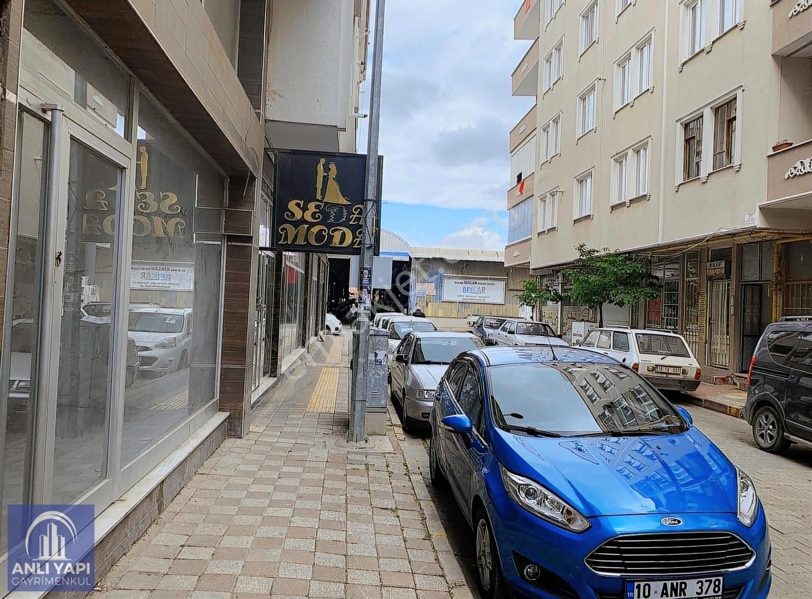 Karacabey Sırabademler Satılık Dükkan & Mağaza Karacabey Çarşı Merkezinde Satılık 600 M² Dükkan&mağaza