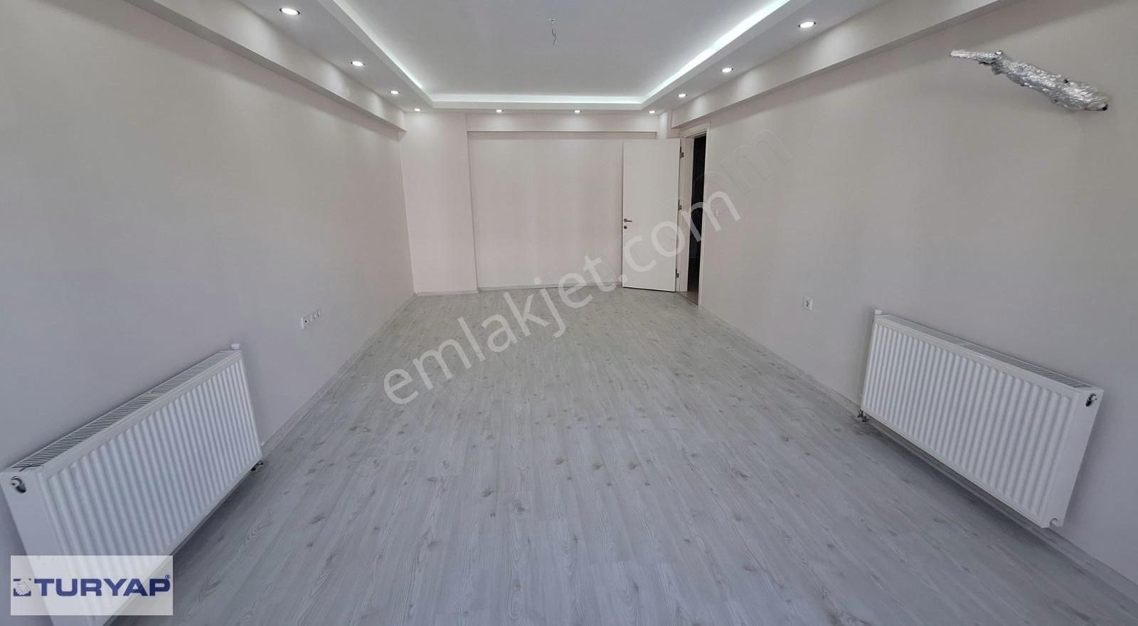 Torbalı Yedi Eylül Kiralık Daire Torbalı Yedieylül Mah. Havuzlu Site İçerisinde 3+1 Kiralık Daire