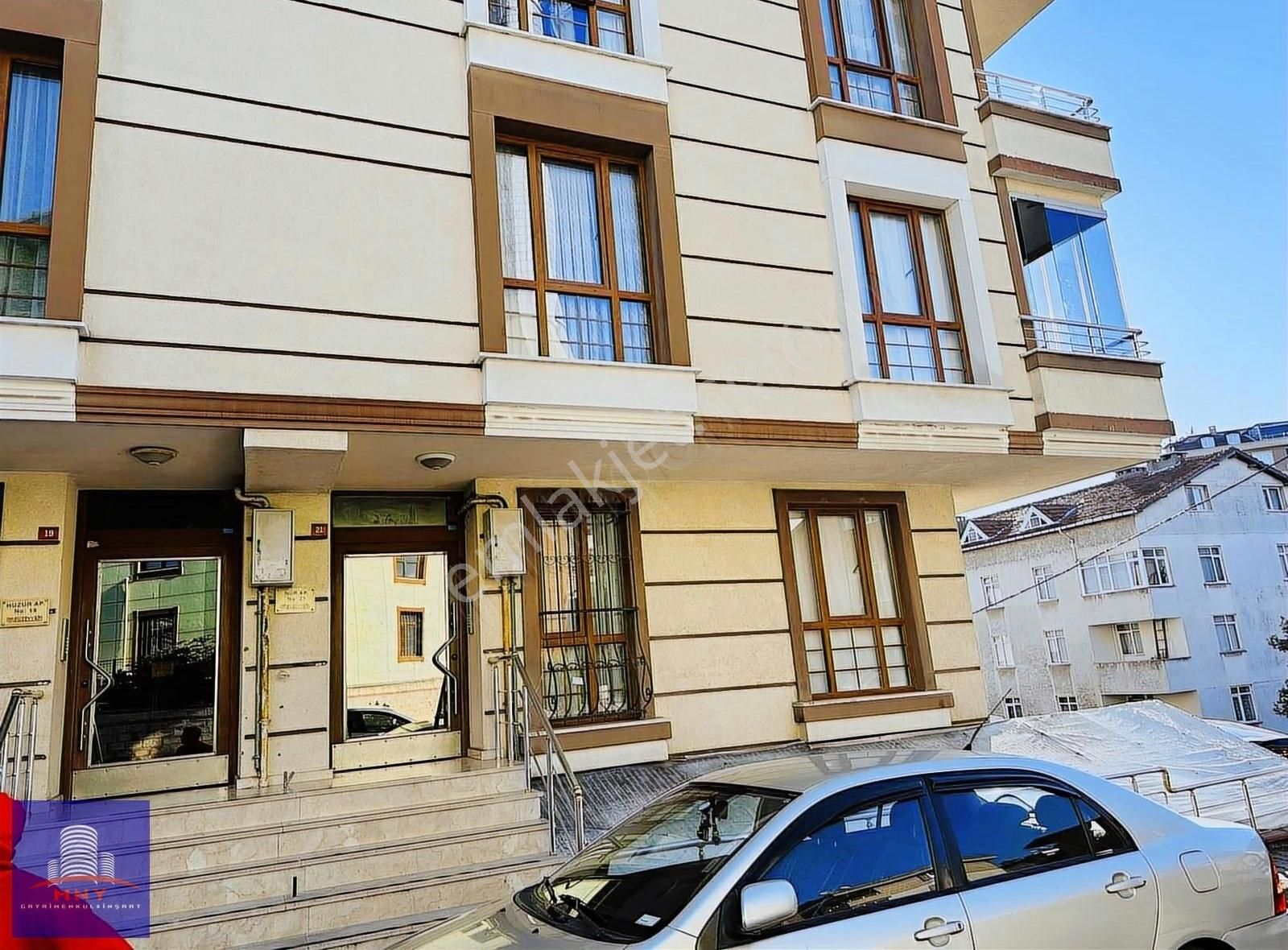 Ümraniye Çakmak Kiralık Daire MNY GAYRİMENKULDEN İKBAL CADDESİNE ÇOK YAKI TERTEMİZ 3+1 KİRALIK