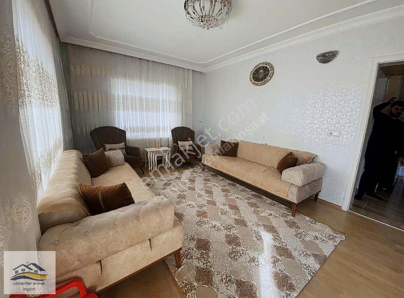 Güneş De 4 Katlı,d.gazlı, Köşebaşı, 130m Süper Bakımlı Ev - Görsel 20