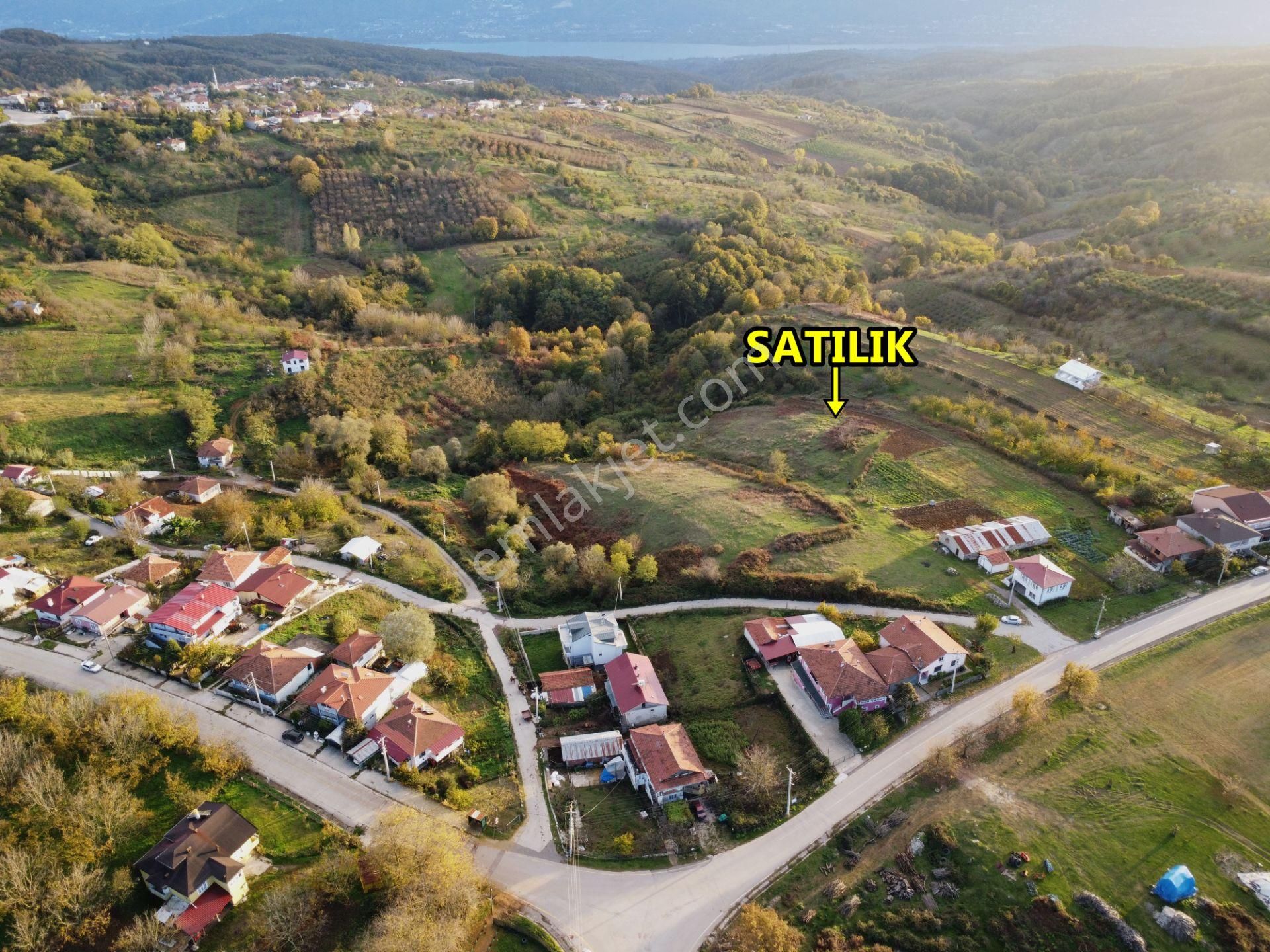 Kartepe Havluburun Satılık Tarla KOCAELİ - KARTEPE - AVLUBURUN KÖYÜNDE - 6638m2 - SATILIK TARLA