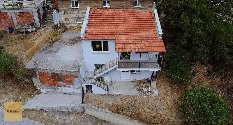 Balya Koyuneri Satılık Müstakil Ev MAYADAN GAYRİMENKUL BALYA KOYUNERİ KÖYÜNDE 5+1 SATILIK KÖY EVİ