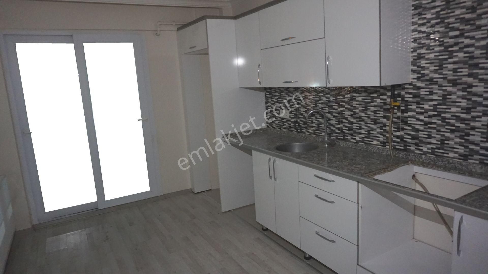 Çiğli Harmandalı Gazi Mustafa Kemal Atatürk Kiralık Daire Harmandalı Kiralık 3+1 Doğalgaz+balkon+ebevyn Banyolu+asansörlü+sitede Açık Otoparklı Çiğli Serkan