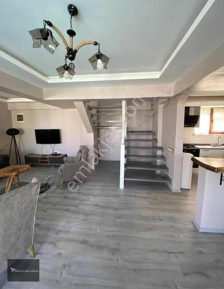 Sapanca Mahmudiye Kiralık Villa SAPANCA GÖL MANZARALI ISITMA MUSTAKİL HAVUZLU ULTRA LÜKS VİLLA!!